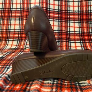 Clarks size 9 wedges